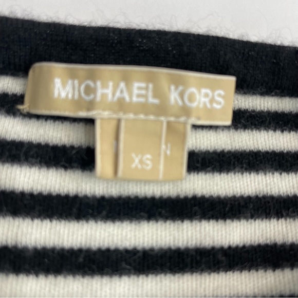 MICHAEL KORS COLLECTION Cashmere Short Sleeve Sweater BLACK/WHITE STRIPE Size XS - Picture 3 of 8